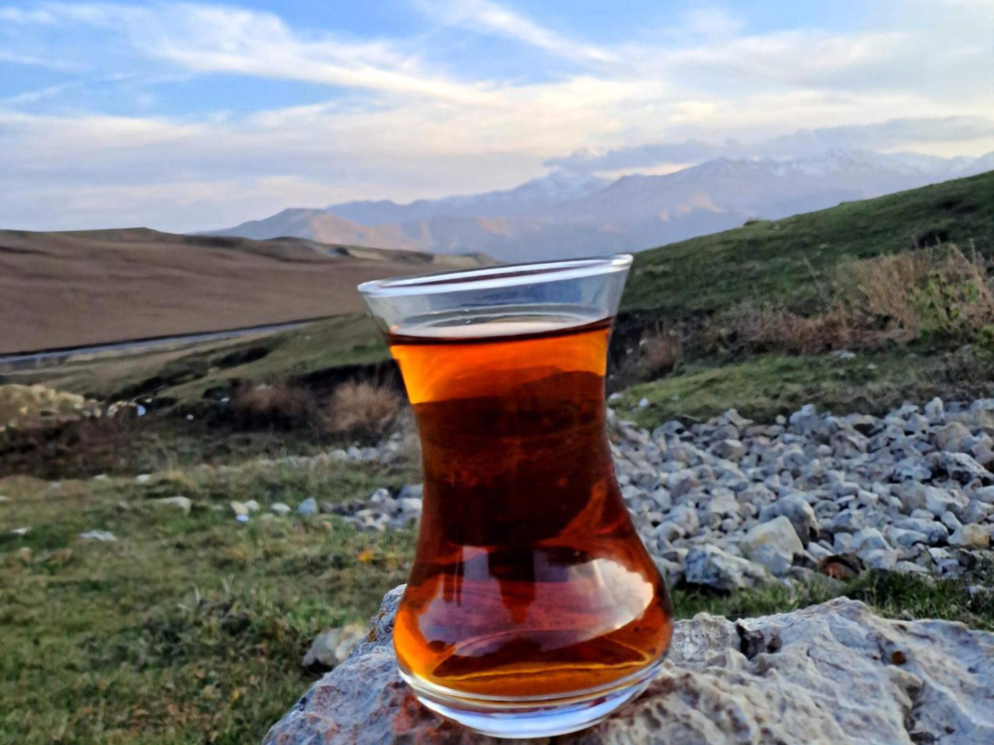 Xinaliq Khinalig Izzet'S Riverside Home Stay Eksteriør billede